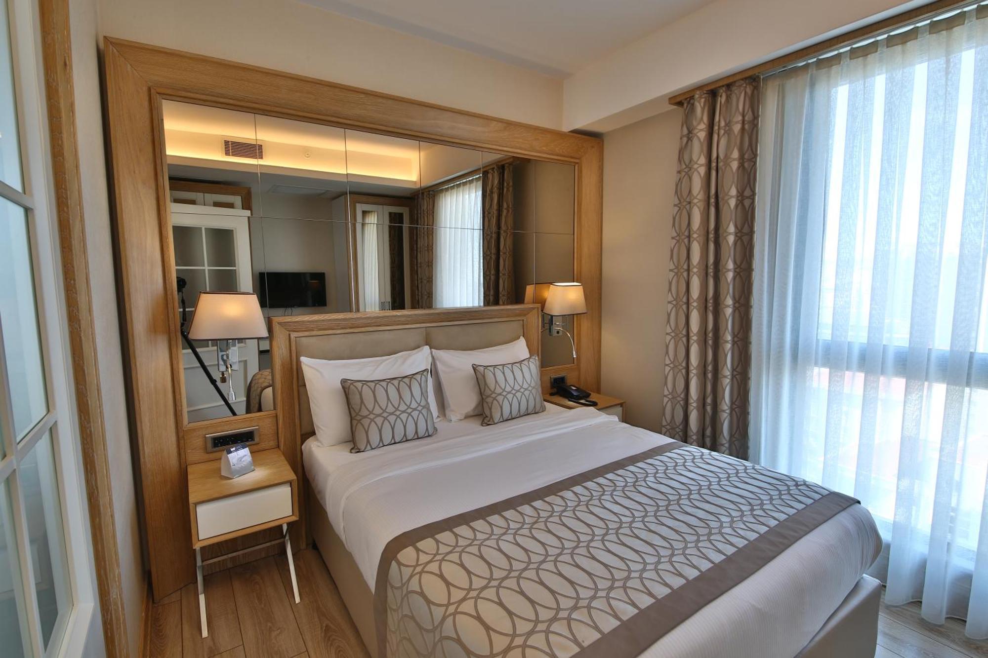Bof Hotels Ceo Suites Atasehir Istanbul Exterior foto